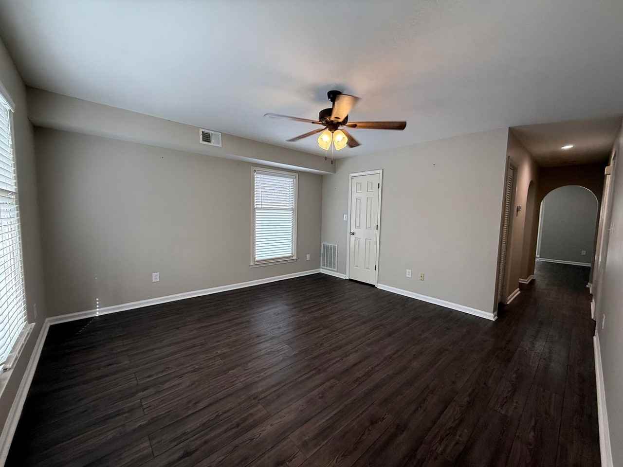 2433 1st St Nw - Photo 6 of 32