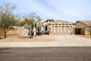 featured image of 1320 E Rocio Ct