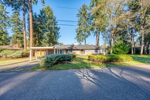 featured image of 8 Rustic Ln Sw