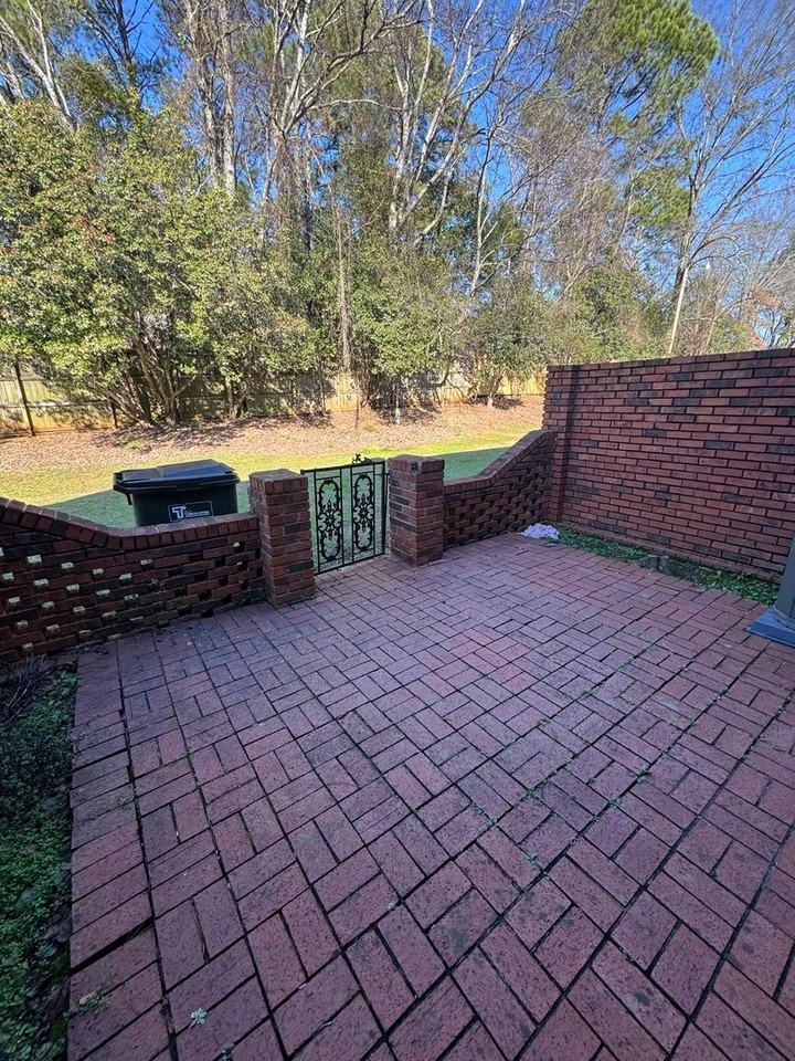 142 22nd St N - Photo 5 of 10