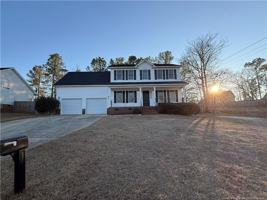 featured image of 2402 Larwood Dr