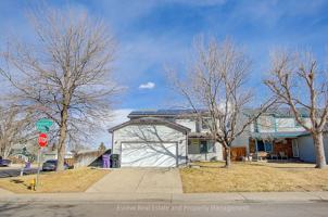 featured image of 4392 Deephaven Ct