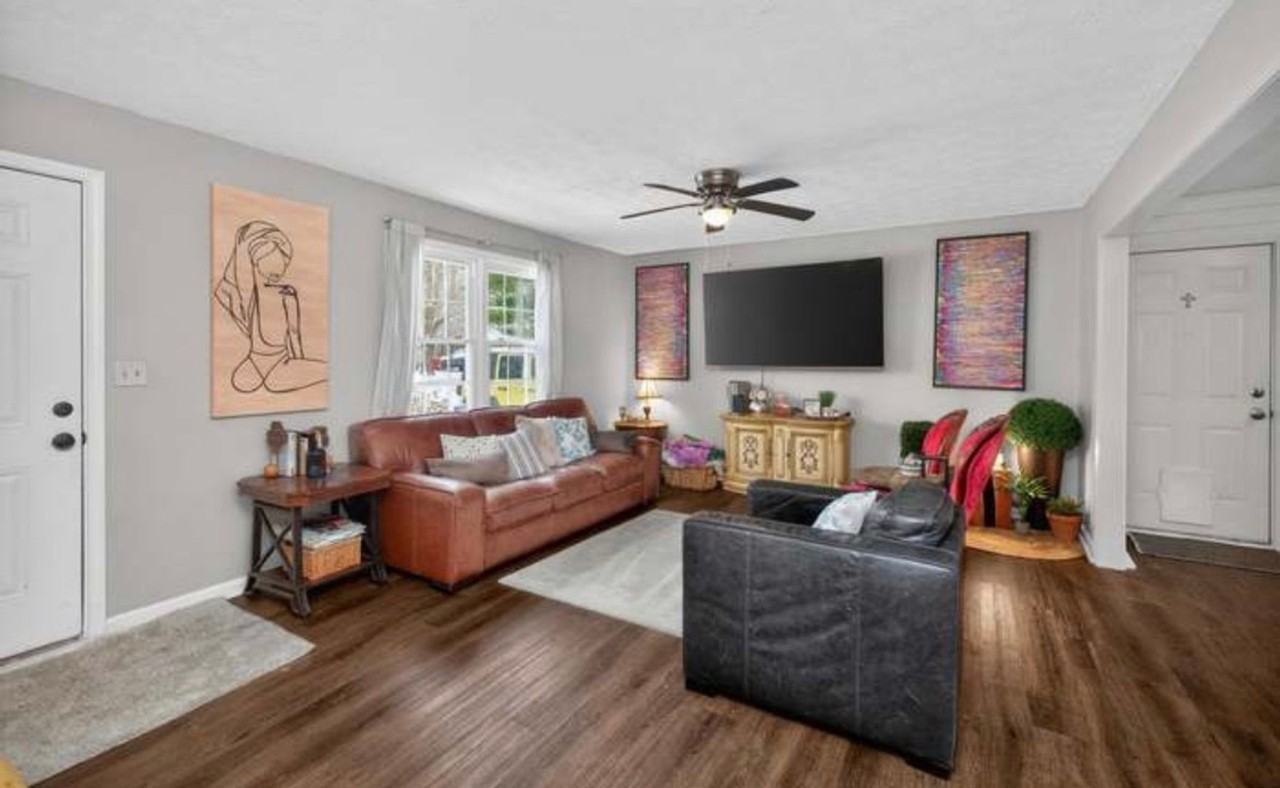 108 Farmers Ln - Photo 2 of 22