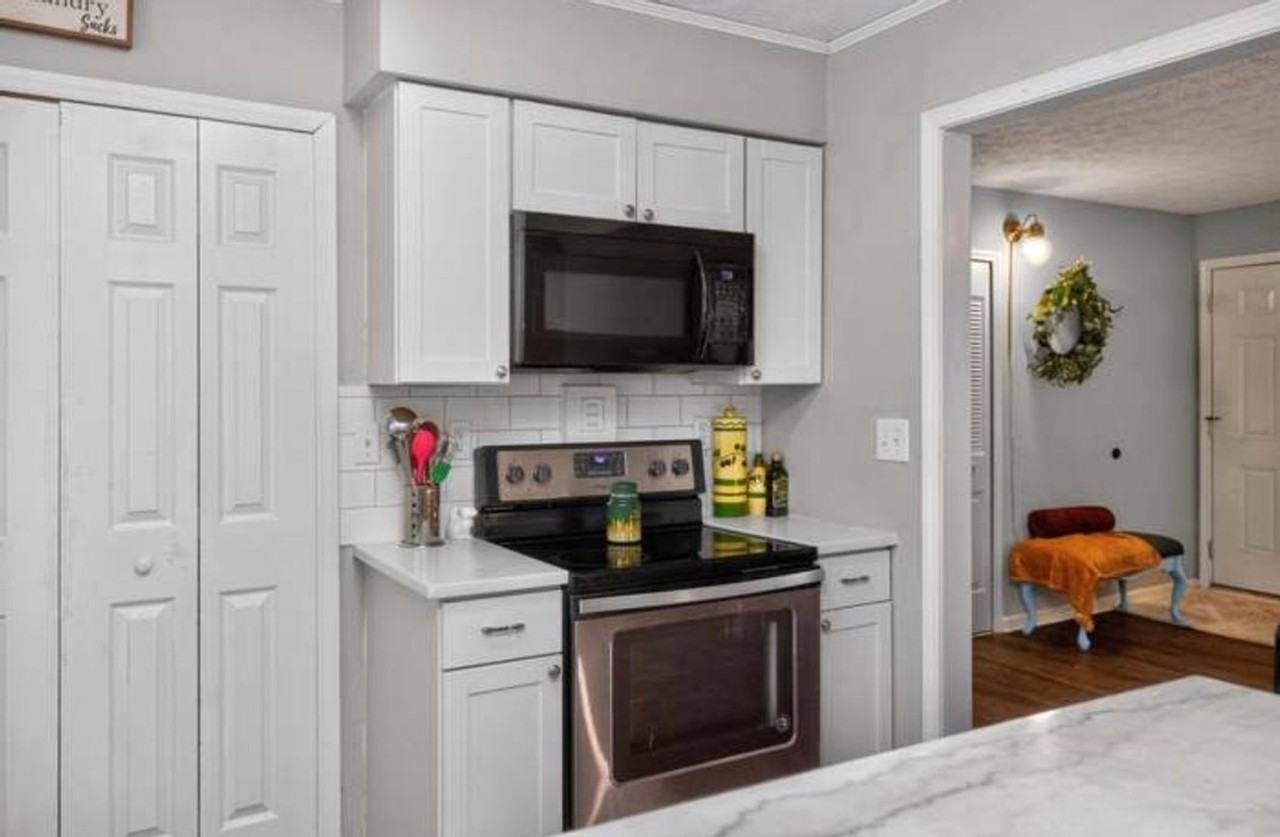 108 Farmers Ln - Photo 7 of 22