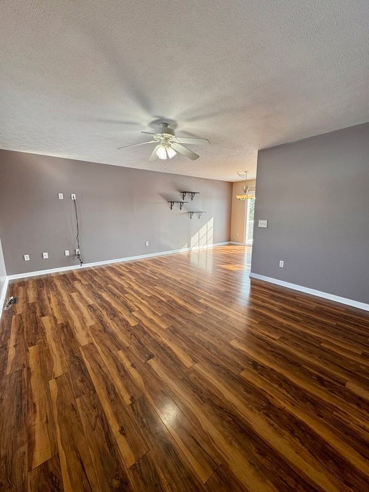 3067 Legion Way - Photo 7 of 20