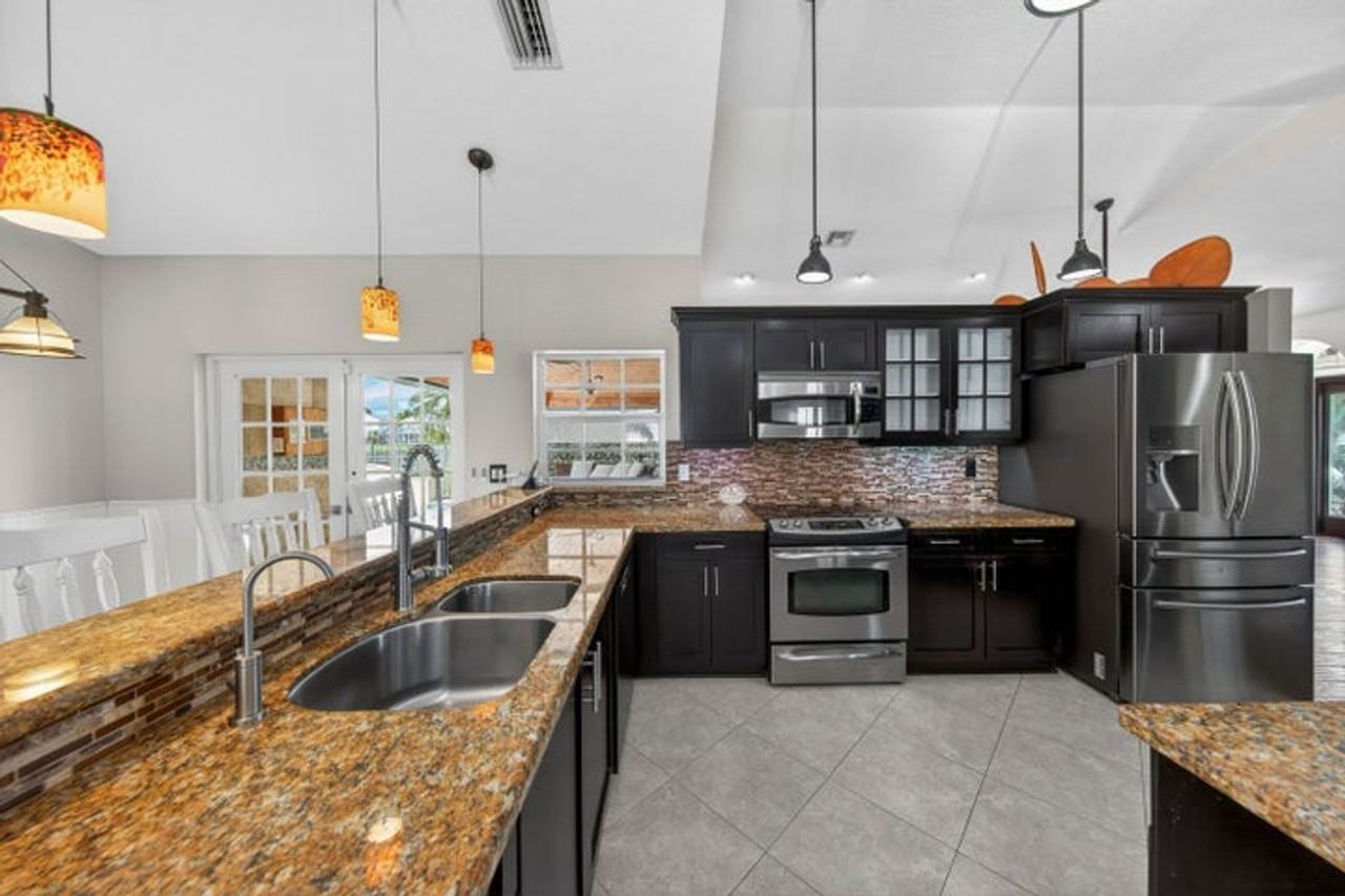 9121 Paragon Way - Photo 3 of 24
