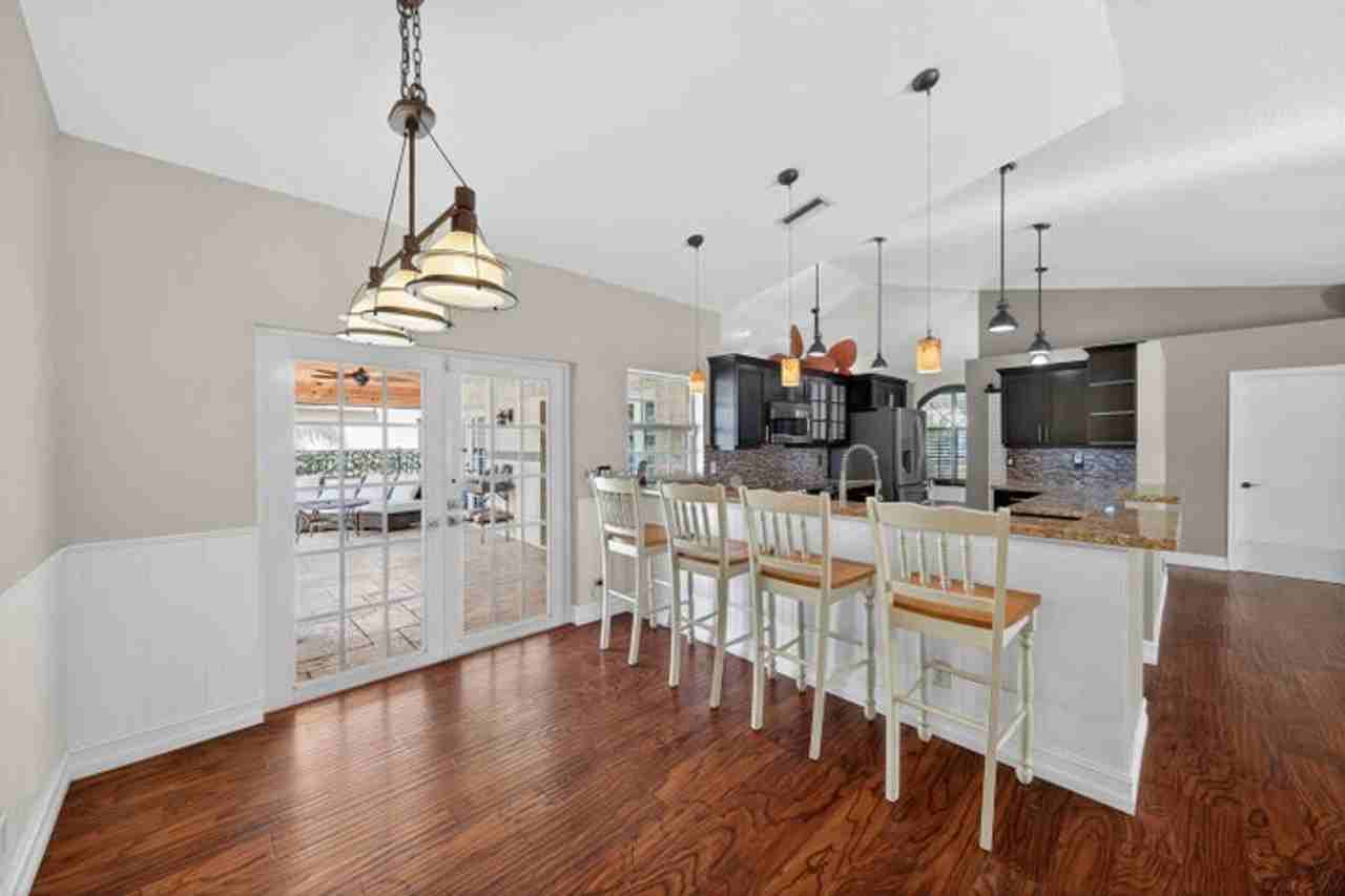 9121 Paragon Way - Photo 4 of 24