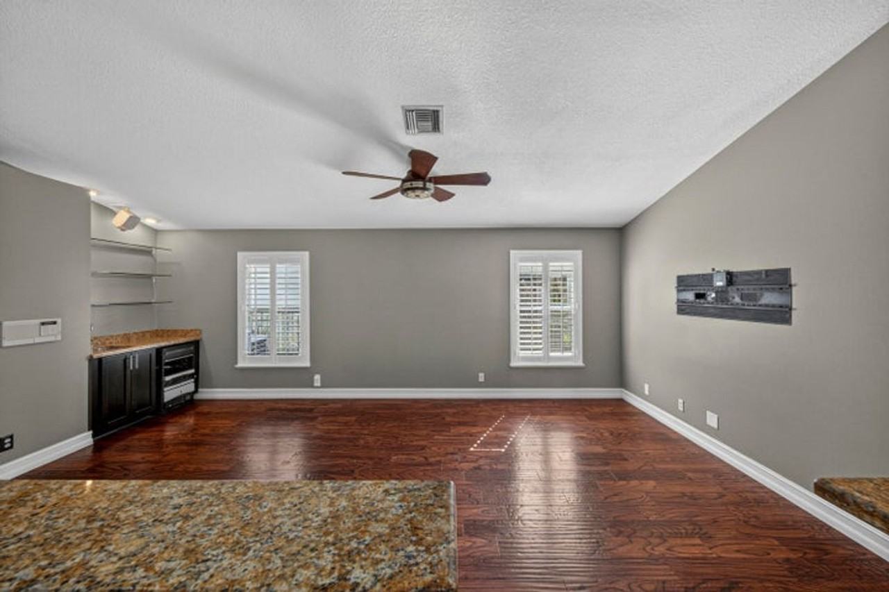 9121 Paragon Way - Photo 7 of 24