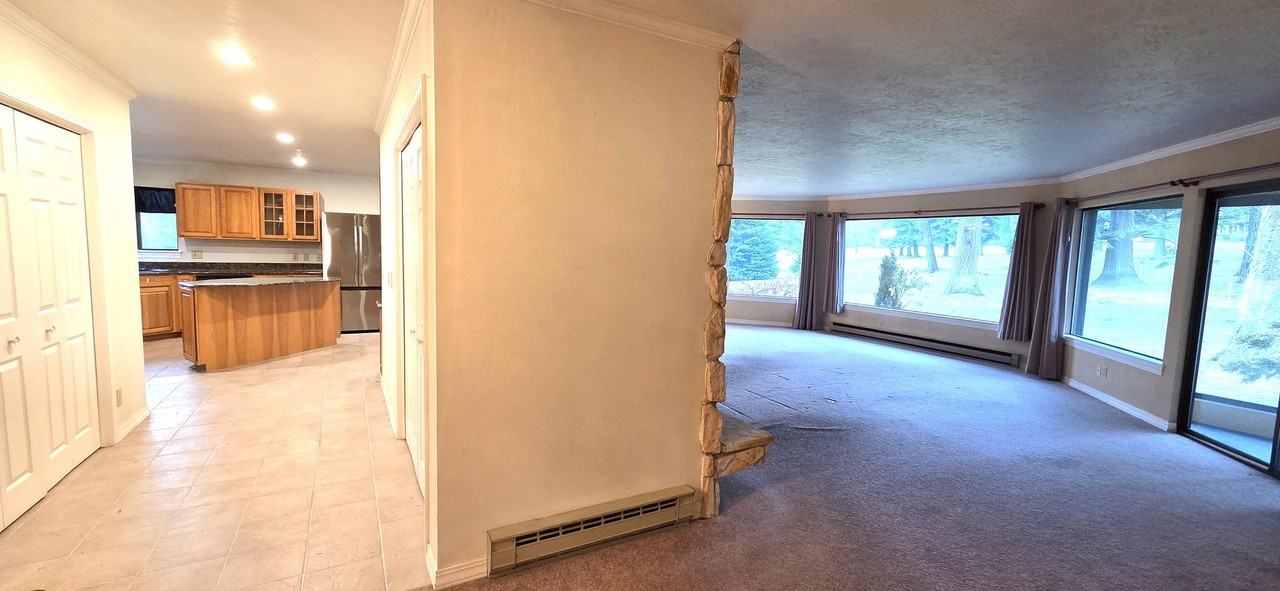 12027 N Avondale Loop - Photo 4 of 7