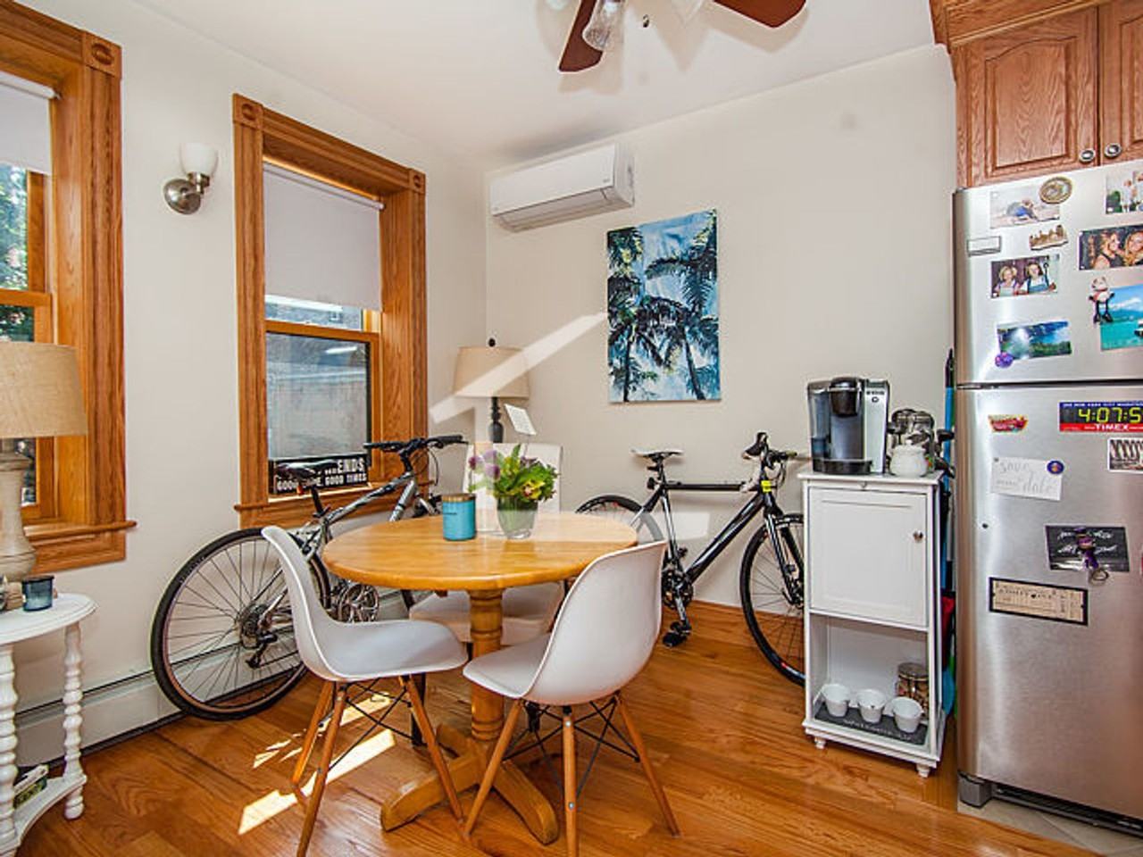 138 Charles St - Photo 6 of 10