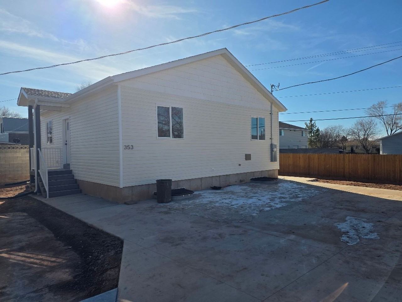 353 N 800 W - Photo 2 of 6