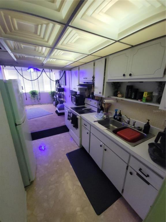 4880 Locust St Ne - Photo 5 of 10