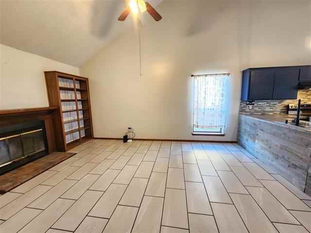 4910 Se Mills Ave - Photo 2 of 13