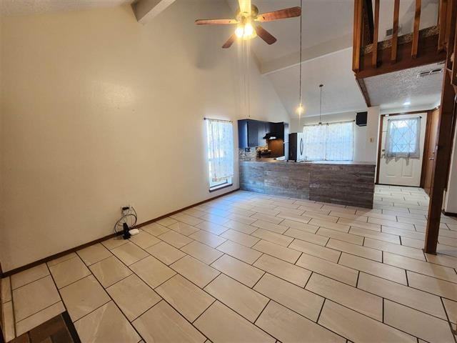 4910 Se Mills Ave - Photo 4 of 13