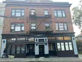 featured image of 2008 Fernwood Road #4