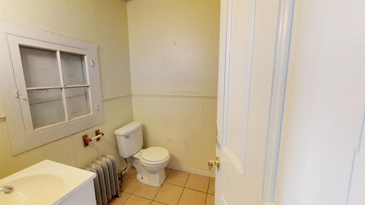 112 Garden St #1 - Photo 4 of 13