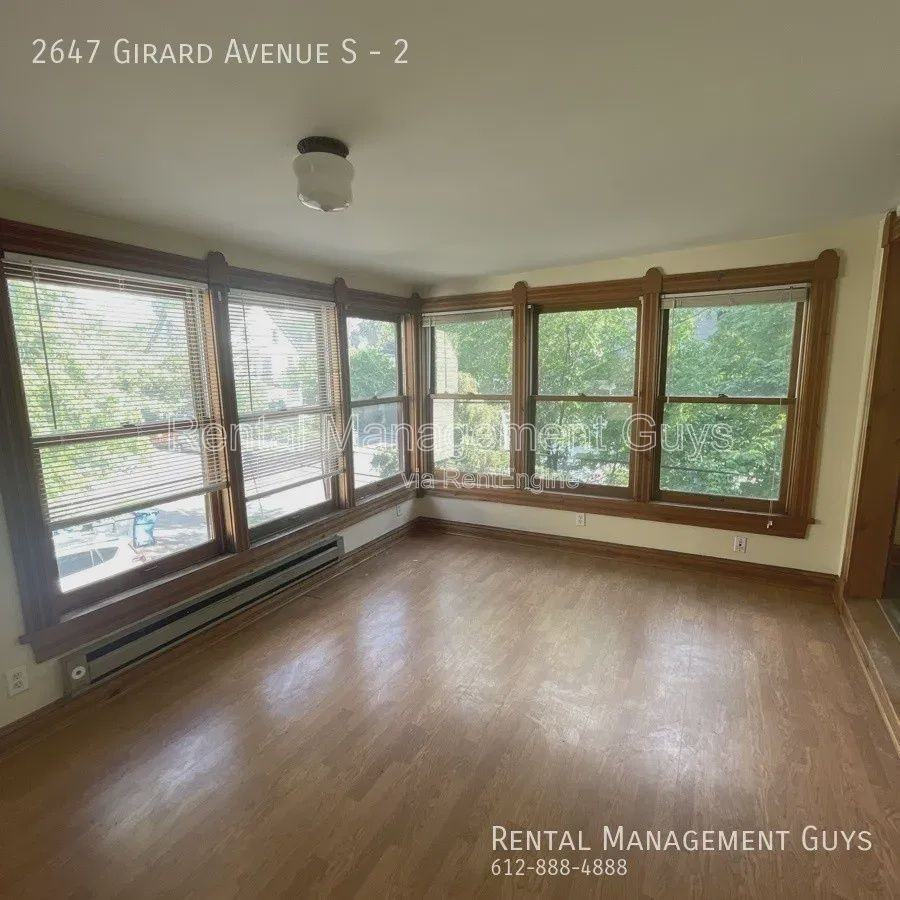 2647 Girard Ave S #2 - Photo 7 of 12