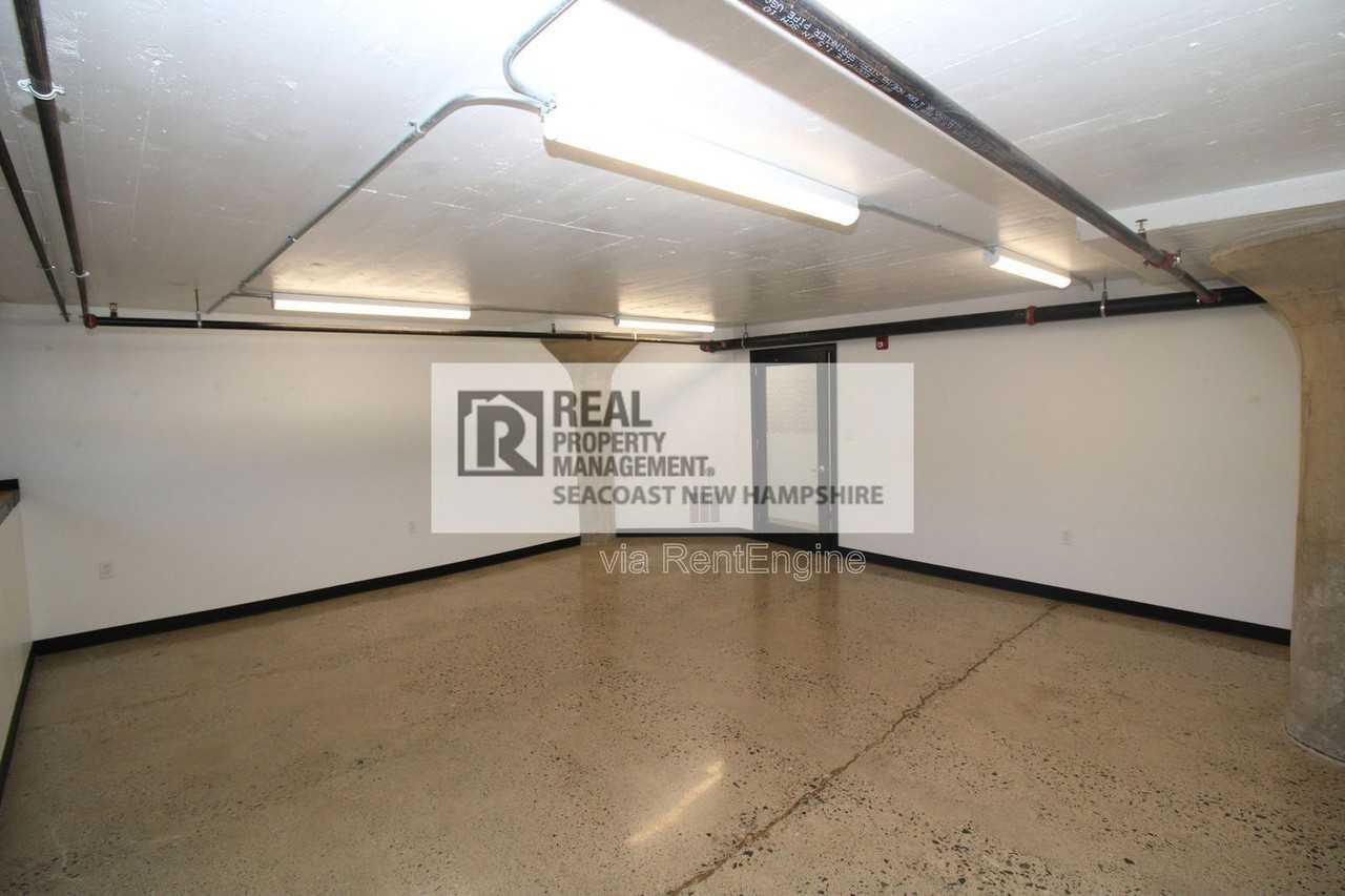 710 Main St #2 - Photo 5 of 9