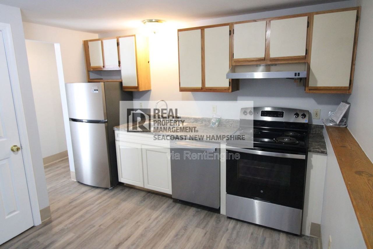 28 Ivy Ln #7 - Photo 2 of 20