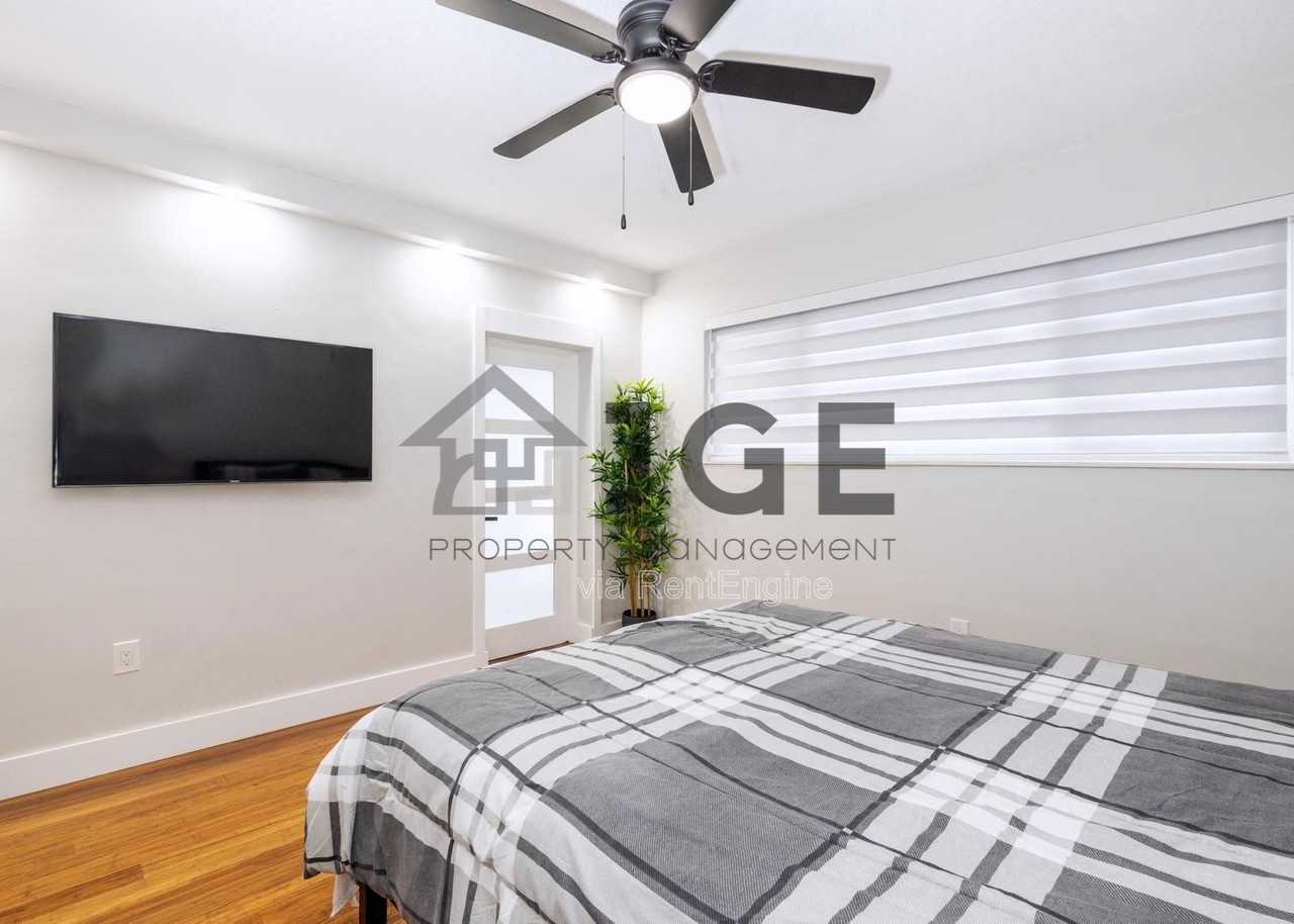 270 Ne 191st St #103 - Photo 6 of 21