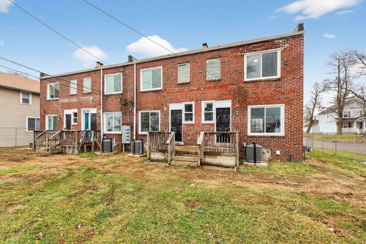 1153 E 20th Ave - Photo 2 of 25