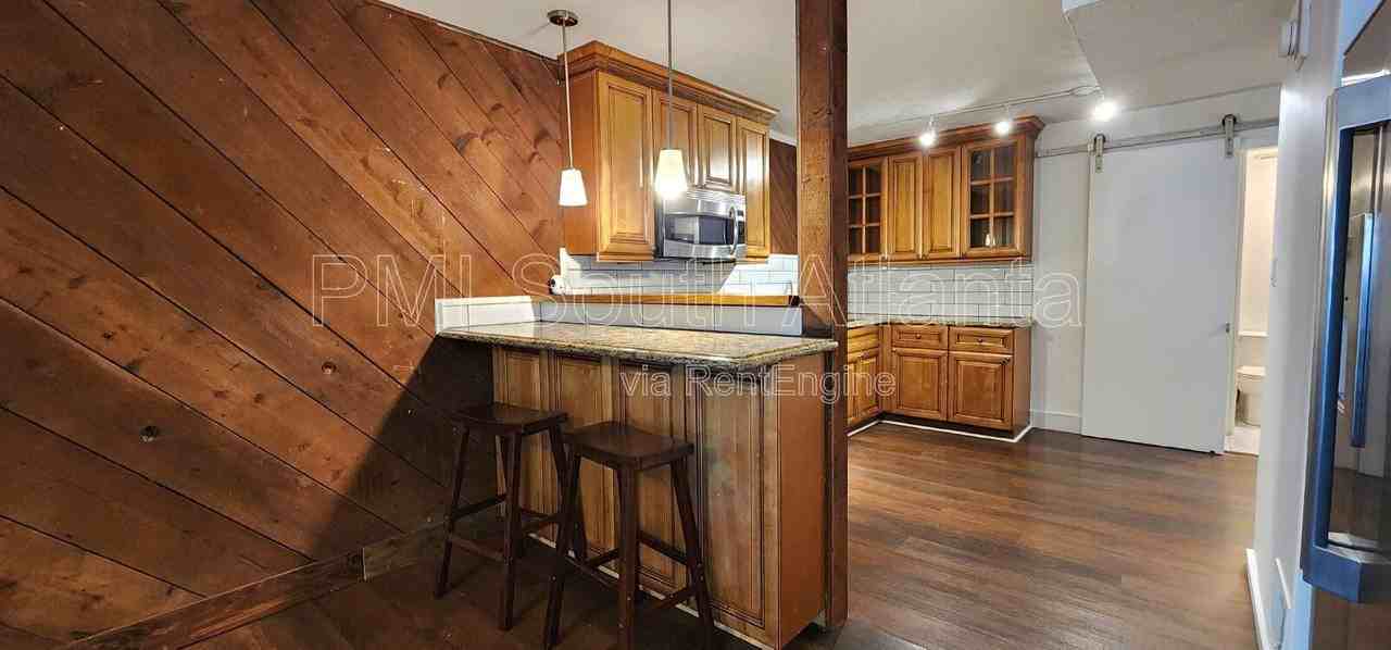 6584 Walker Rd - Photo 4 of 18