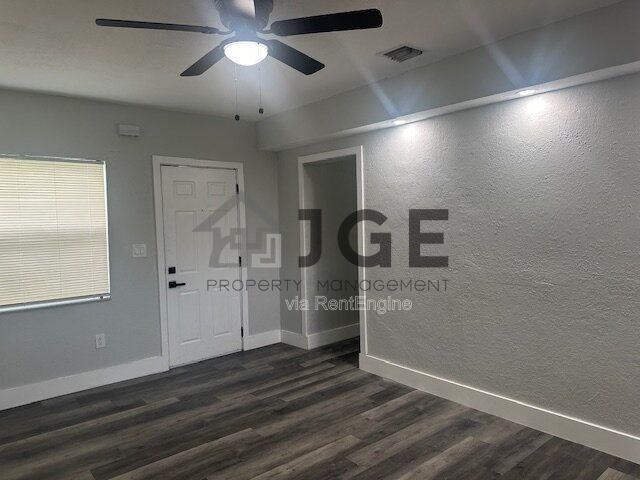 2154 Ne 168th St #2154 - Photo 2 of 11