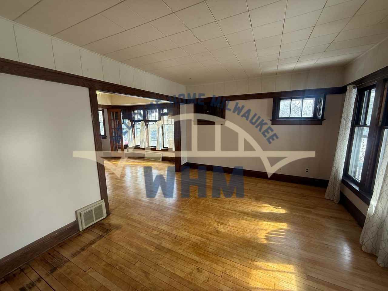 642 E Conway St - Photo 6 of 10