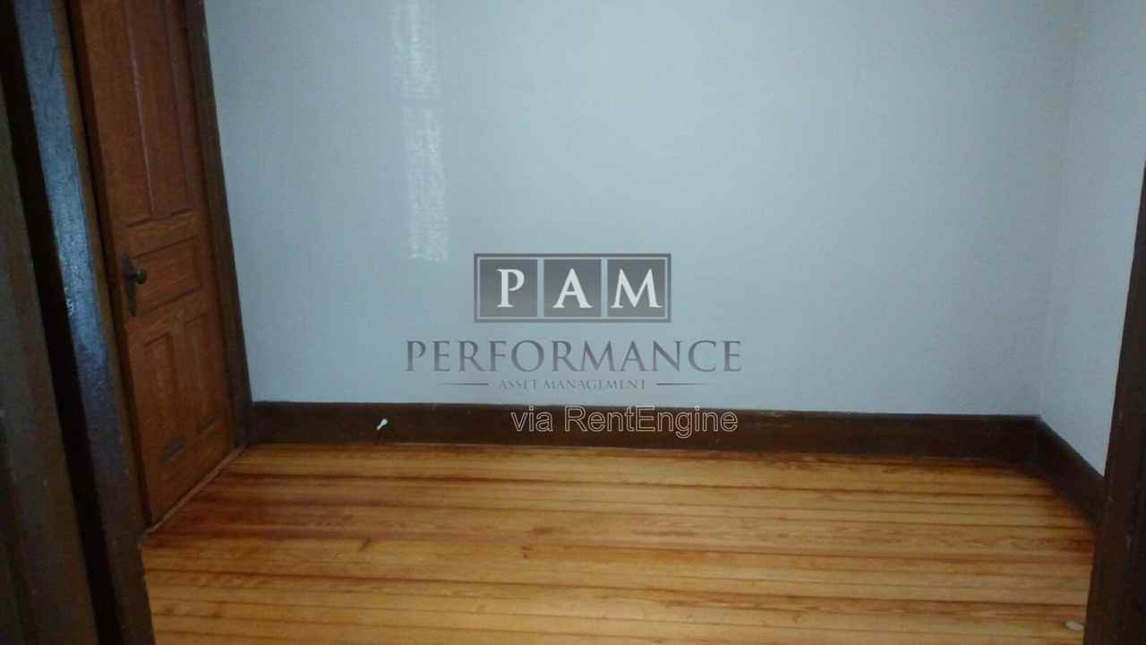 902 E Chambers St - Photo 5 of 14