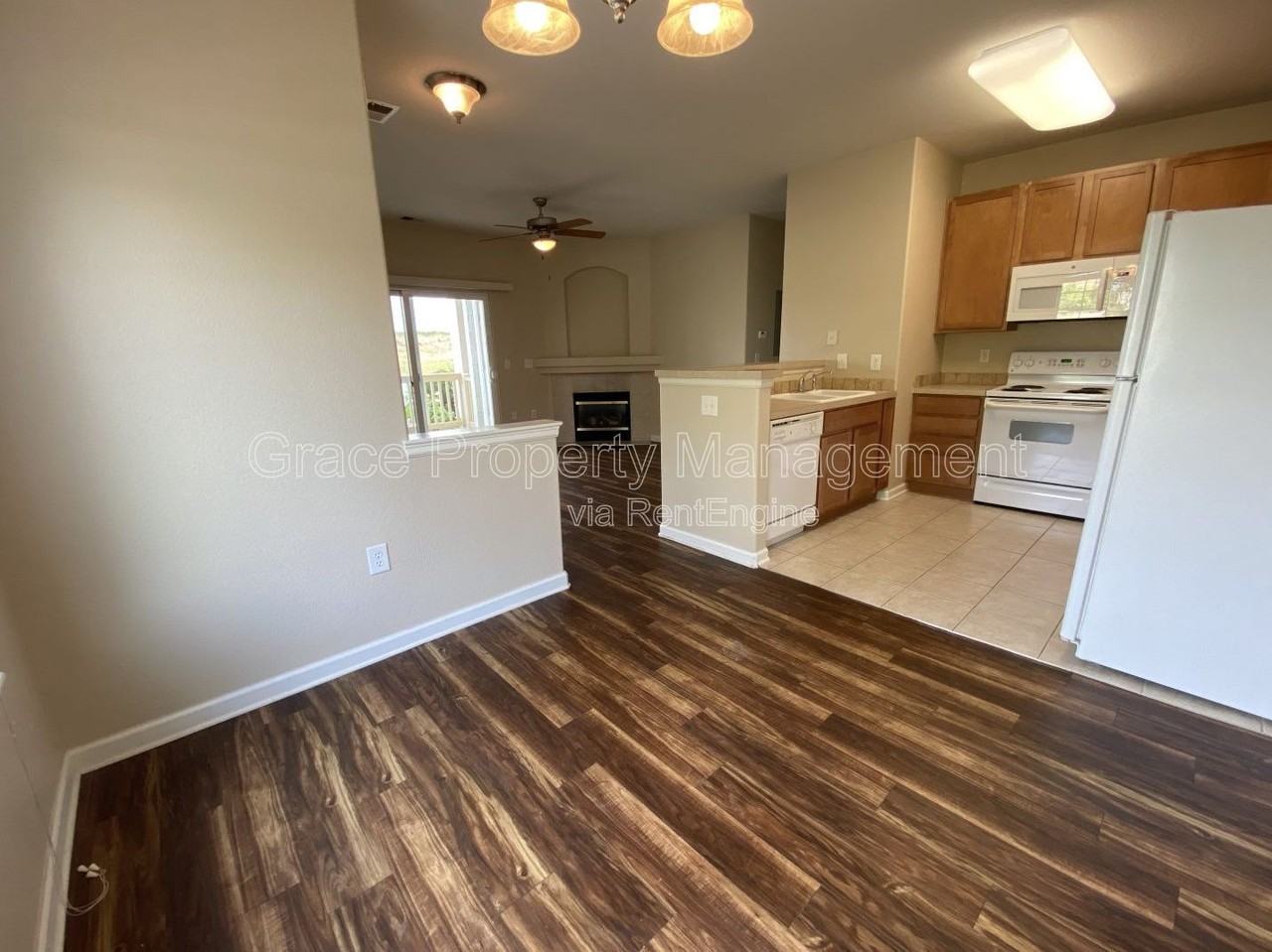 4645 Hahns Peak Dr #102 - Photo 5 of 22