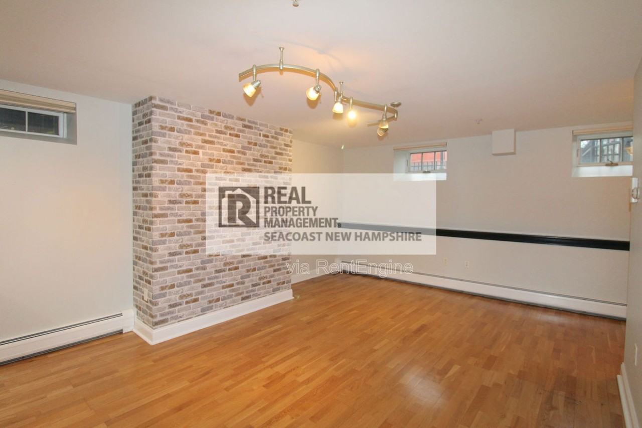 159 State St #1A - Photo 6 of 18