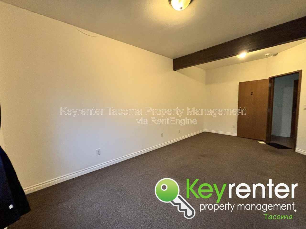 1801 S G St #2 - Photo 3 of 4