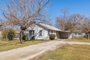 517 Parkside Dr - Photo 1 of 1