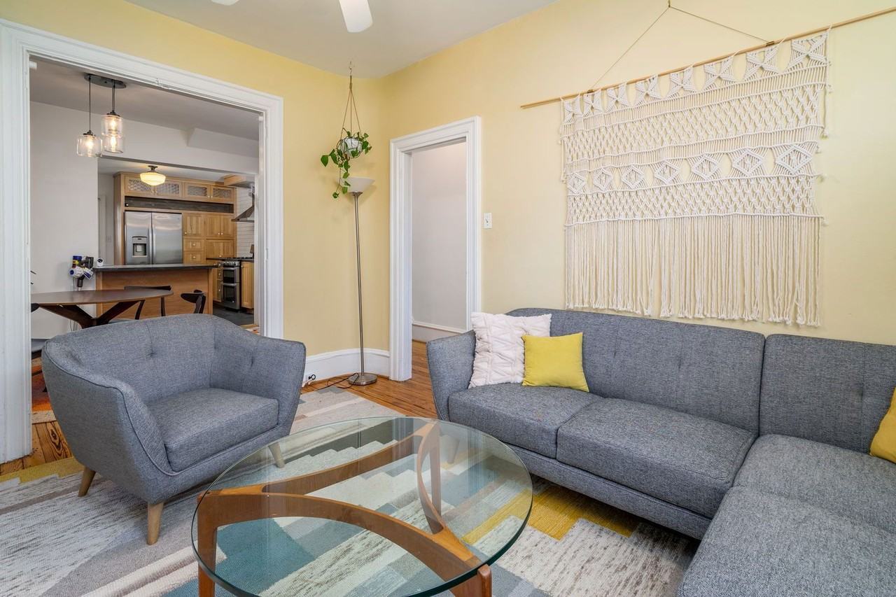 829 N Taylor St - Photo 7 of 24