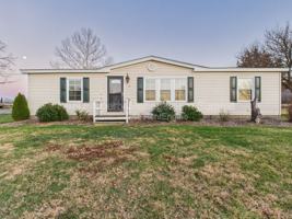 featured image of 15 Hayfield Ln