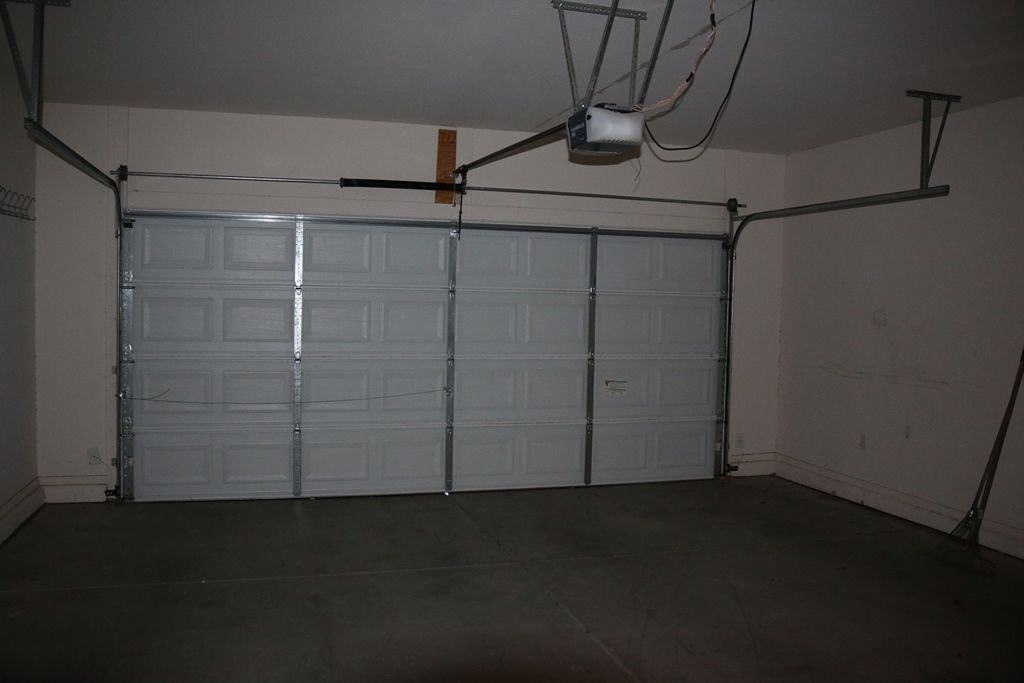 14551 W Laurel Ln - Photo 7 of 27