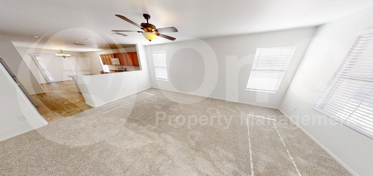 3643 E Constitution Dr - Photo 2 of 11