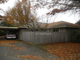 3220 Ne Lancaster St #3 - Photo 1 of 1