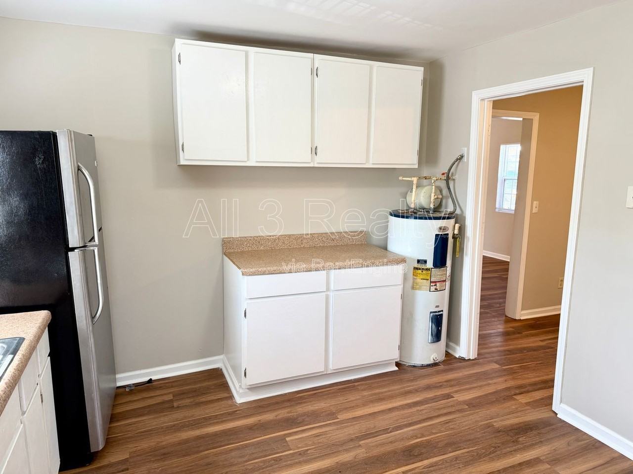 117 Clayton St - Photo 5 of 17