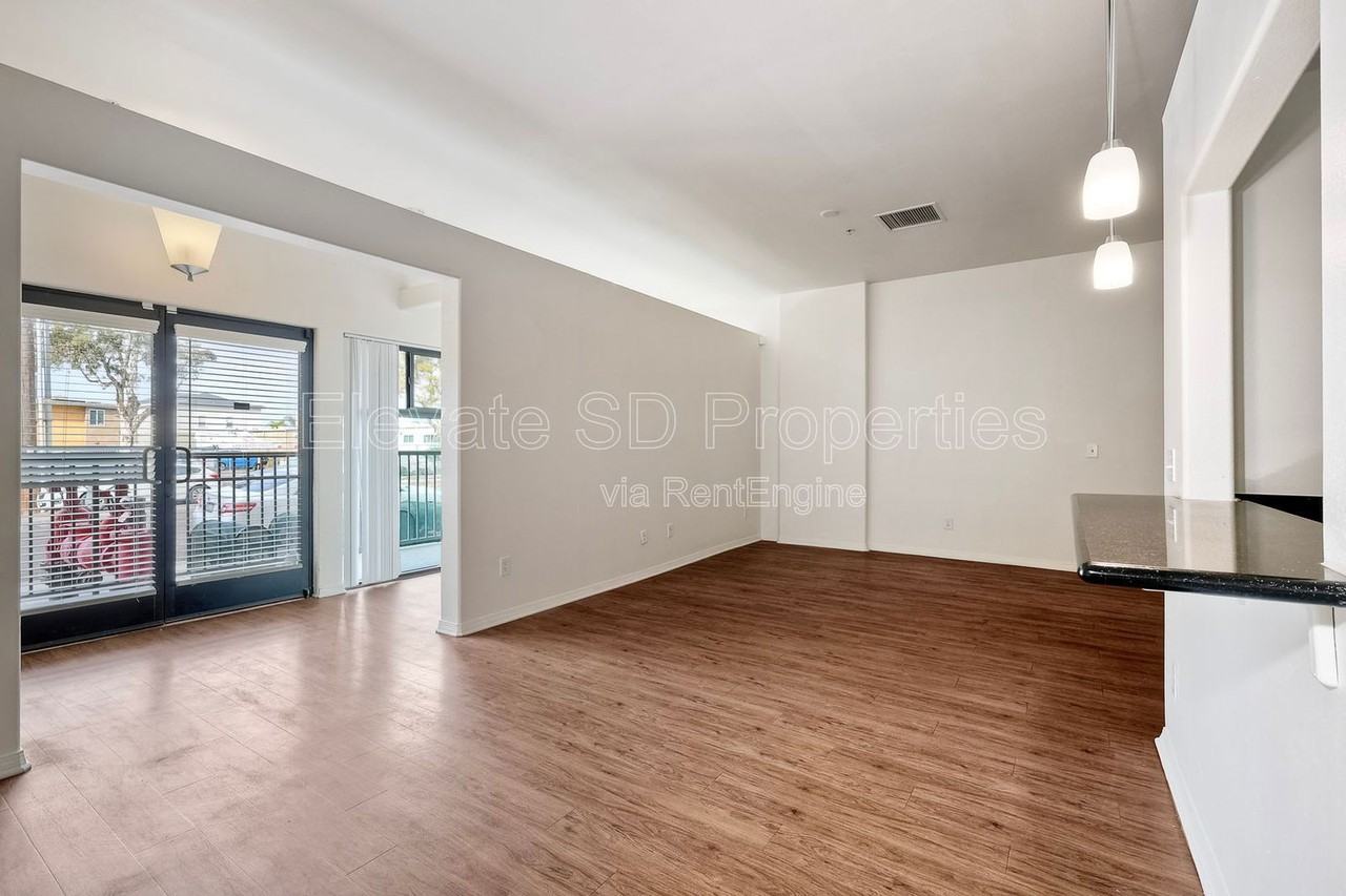 819 D Ave #104 - Photo 4 of 50