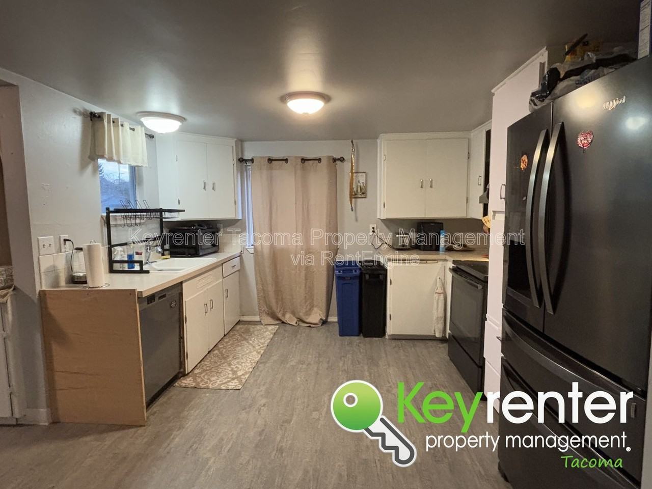 228 E 62nd St #4 - Photo 7 of 16