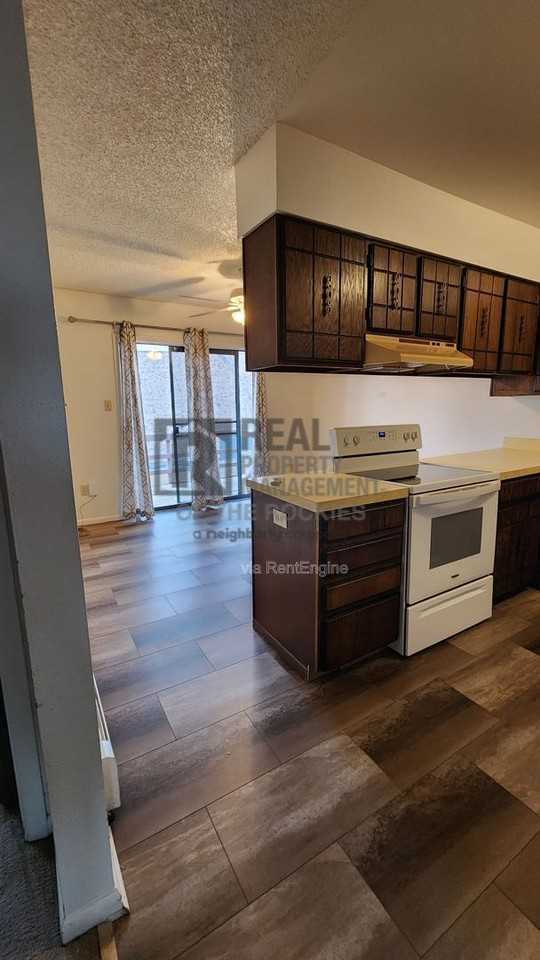 5301 E 12th St #4 - Photo 2 of 15