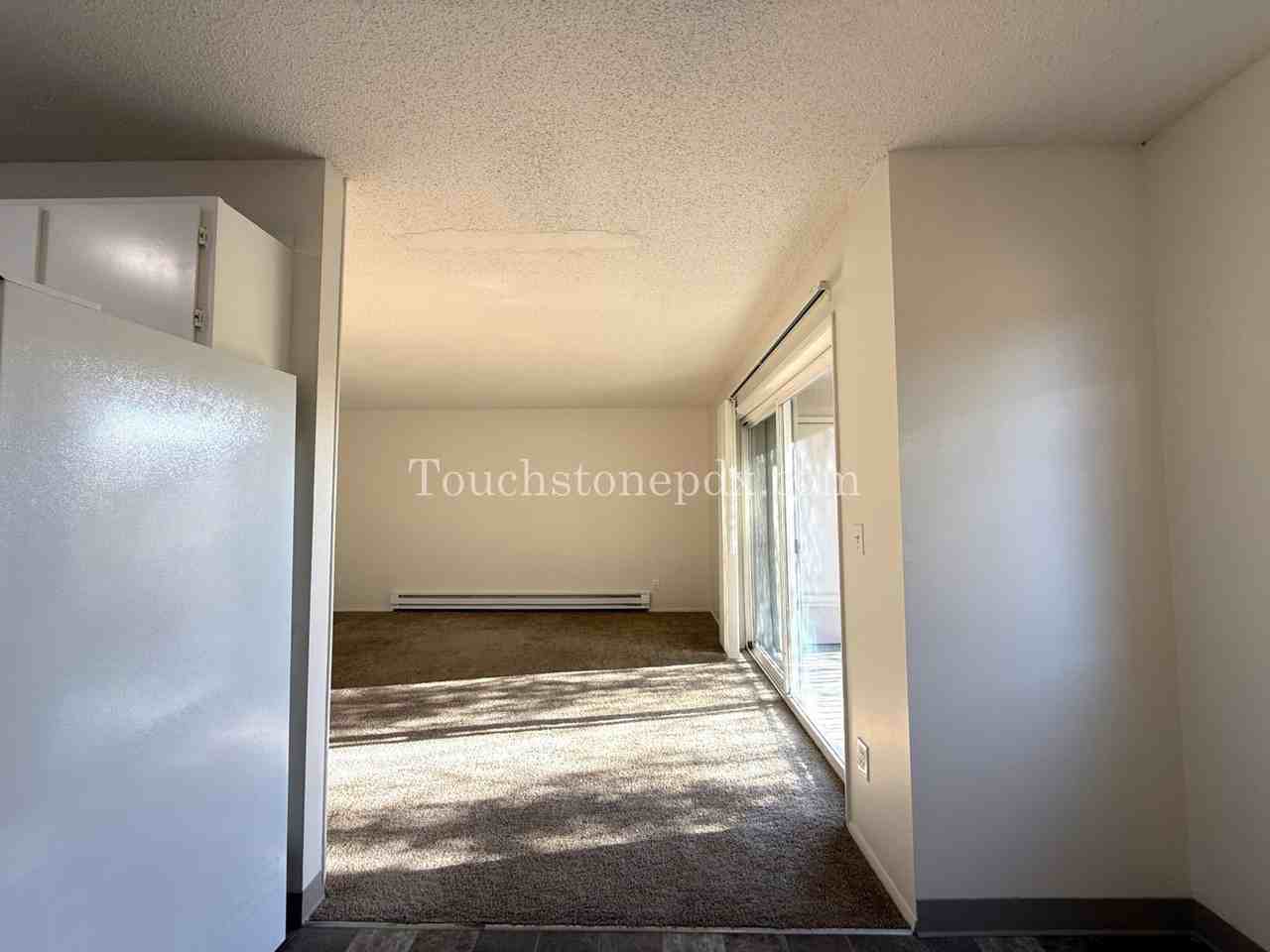 5808 Se Milwaukie Ave #3 - Photo 4 of 22