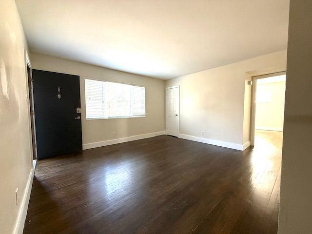 1253 Church St #6 - Photo 3 of 10