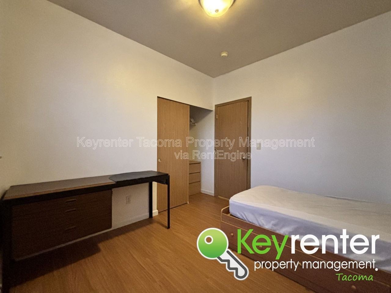 7630 Yakima Ave #4 - Photo 2 of 5