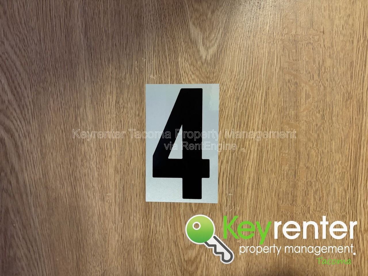 7630 Yakima Ave #4 - Photo 4 of 5