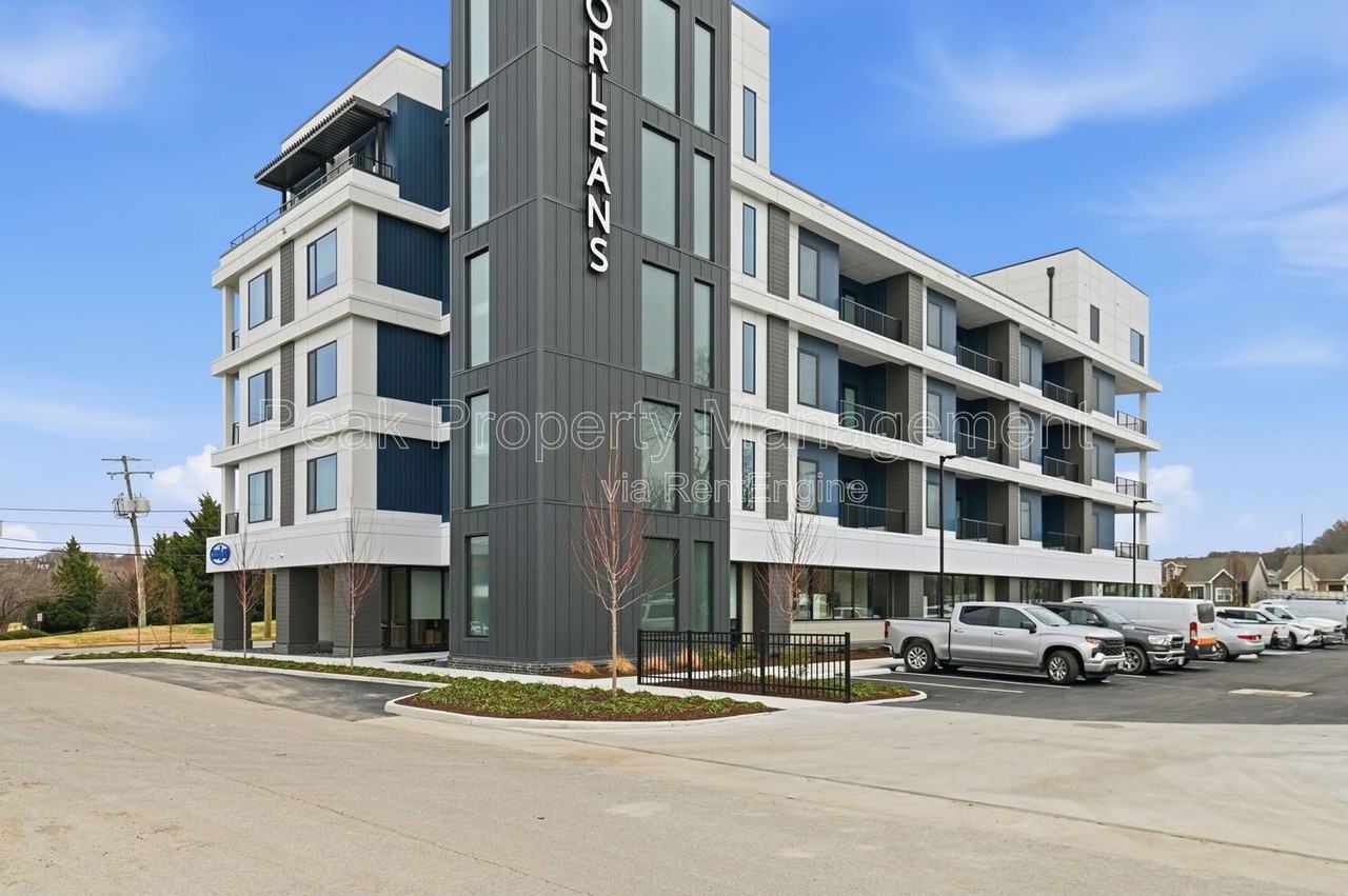 501 Orleans St #208 - Photo 4 of 29