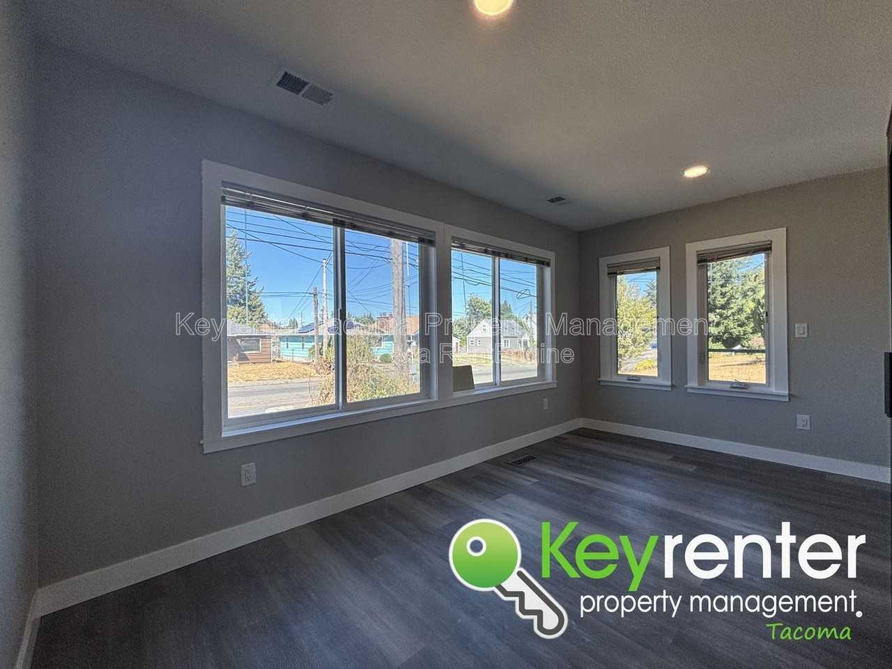 1520 S 56th St #1 - Photo 3 of 15