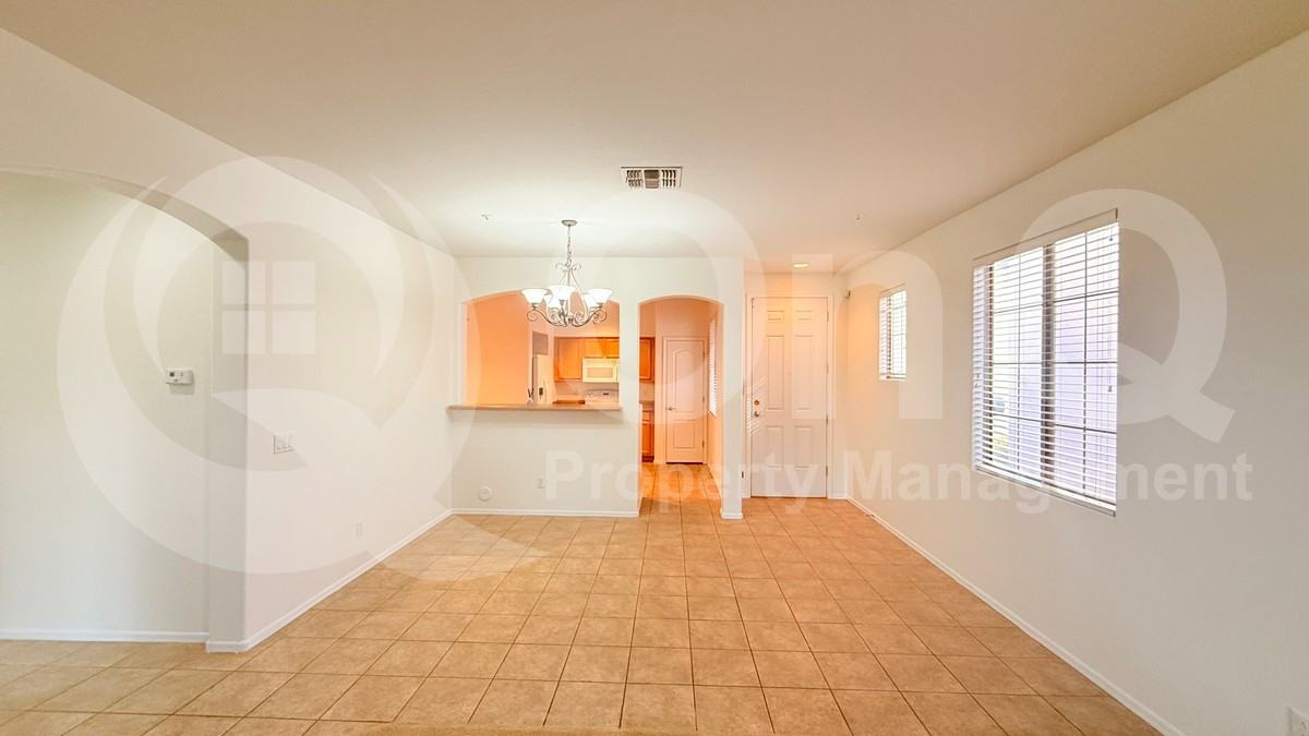 6334 S Blake St - Photo 5 of 24