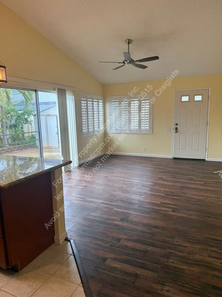 91-1678 Laupai St #A - Photo 4 of 14